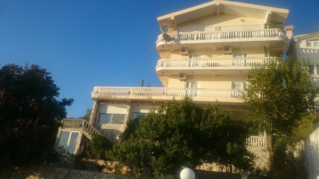 Guesthouse Oaza Emi Dobra Voda Εξωτερικό φωτογραφία