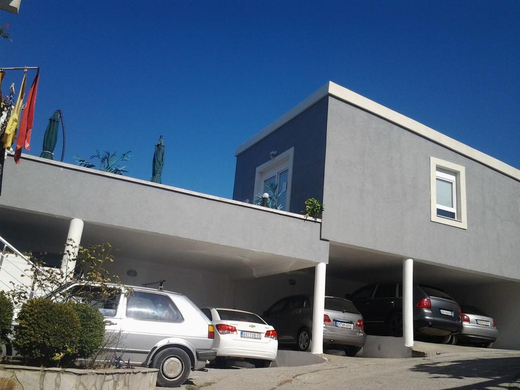 Guesthouse Oaza Emi Dobra Voda Εξωτερικό φωτογραφία